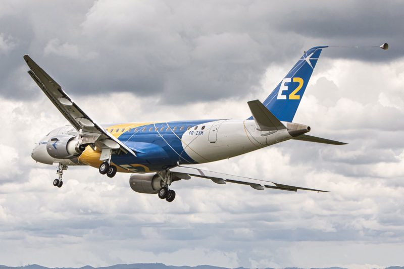 e175 e2 flying 800x533